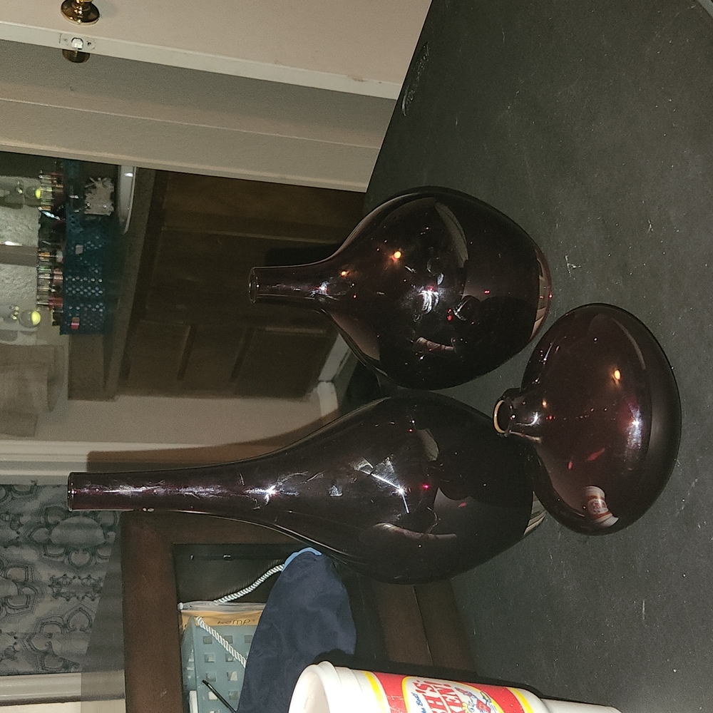 Grouping Ikea Ruby glass vases